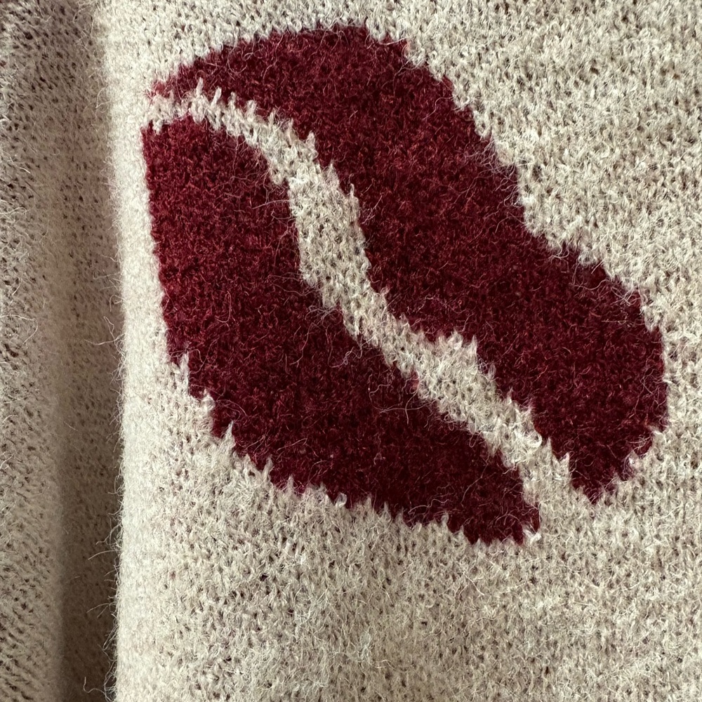 Kiss Patterned Beige Sweater - Picture 3 of 7